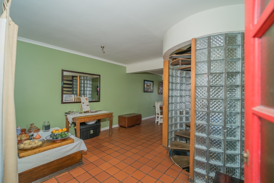 5 Bedroom Property for Sale in Bo Kaap Western Cape